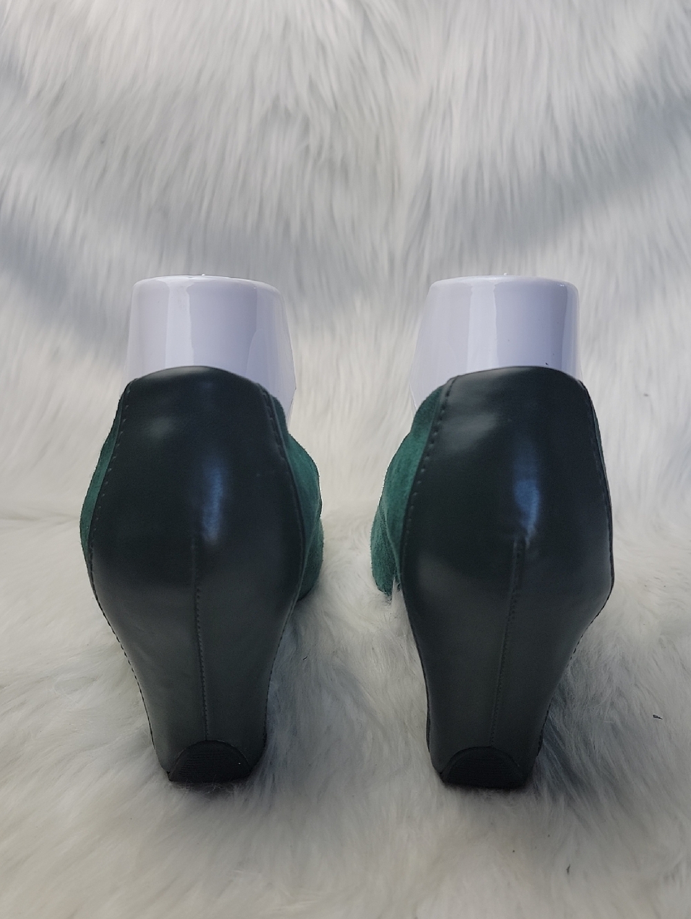 KENNETH COLE REACTION Green Suede Leather Rounded Toe Office Party Wedge Heel 10 - Picture 3 of 12